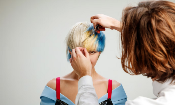 Wigging Out: A Guide to Insurance for Hairdressing on Wigs